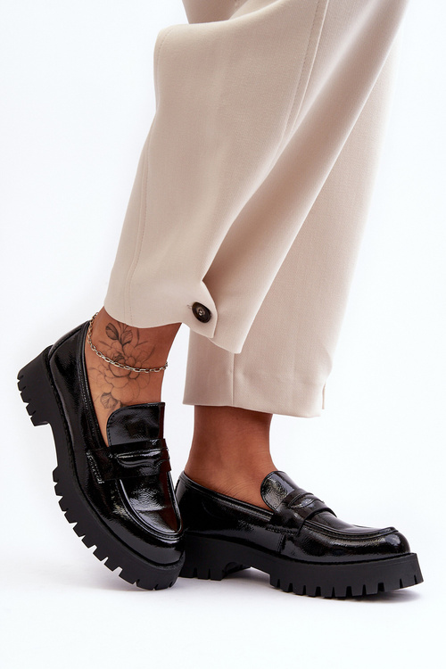 Lakierowane Półbuty Loafersy Na Płaskim Obcasie Czarne Jannah