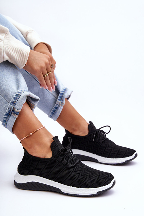 Klasyczne Materiałowe Wsuwane Sneakersy Czarne Gusto