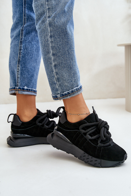Zamszowe Sneakersy Damskie Na Platformie Z Grubym Sznurowaniem Artiker 54C1464 Czarne