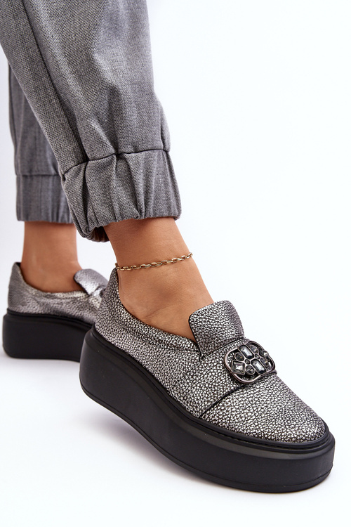 Skórzane Półbuty Damskie Na Platformie Z Ozdobą Laura Messi 2697/810 Srebrne