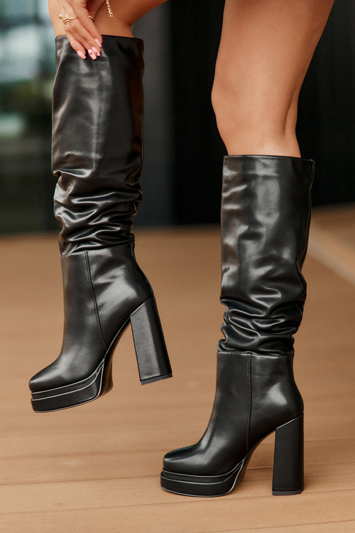 Wsuwane Kozaki Na Słupku I Platformie Z Marszczeniem Ocieplane Czarne Beridra