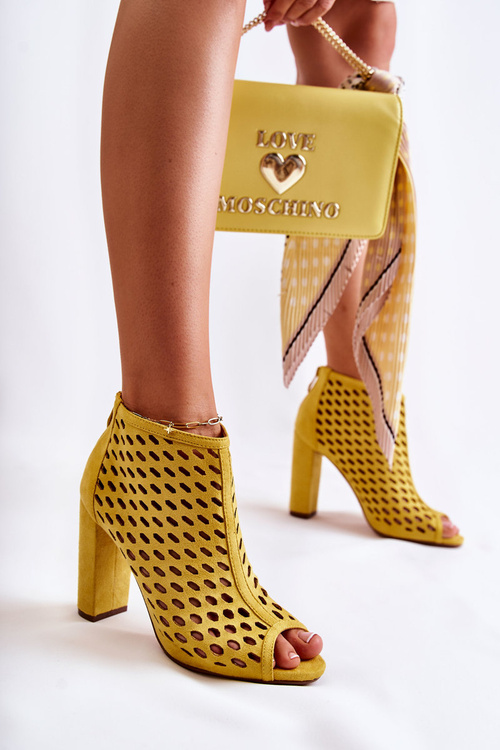 Zamszowe Ażurowe Botki Żółte Jenissa