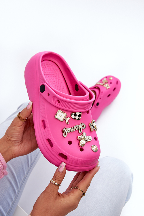 Klapki Damskie Piankowe Lekkie Na Grubej Podeszwie Z Przypinkami Fuksja Effiora