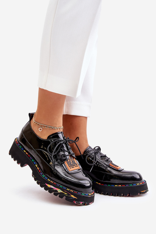 Lakierowane Półbuty Damskie Sznurowane Artiker 55C0499 Czarne