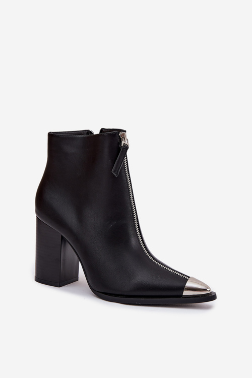 Botki Damskie Na Słupku Z Ozdobnym Zamkiem Czarne Wiviane