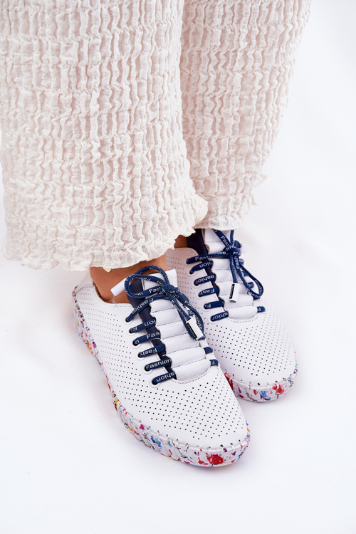 Skórzane Półbuty Na Wzorzystej Platformie Artiker 52C1713 Biało-Granatowe