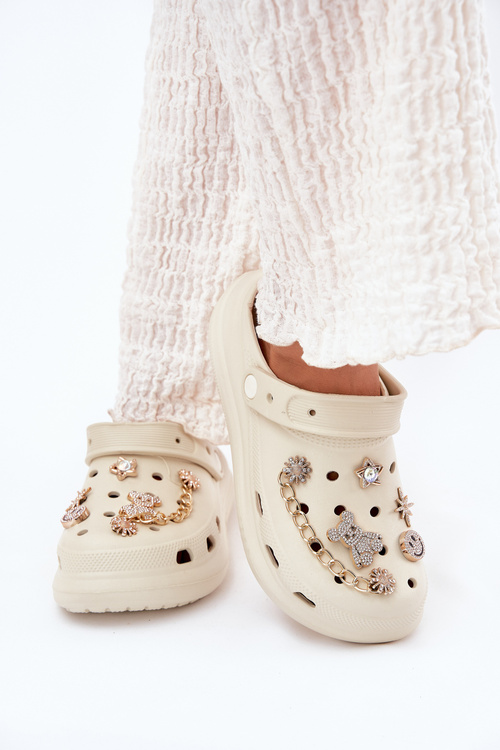 Piankowe Klapki Damskie Z Przypinkami Beżowe Linaviela