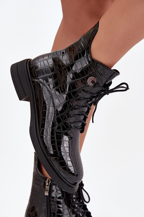 Skórzane Lakierowane Botki Z Tłoczeniem Ocieplane Czarne Juviane