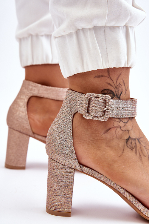 Błyszczące Sandałki Na Obcasie Różowe Złoto Maxim