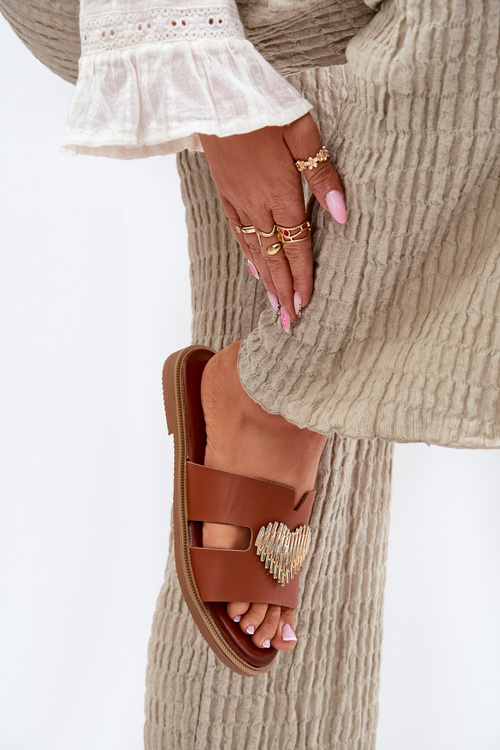 Klapki Damskie Na Płaskim Obcasie Ze Złotą Ozdobą Camel Karinma