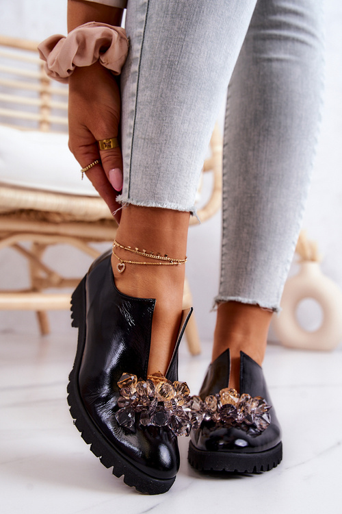 Eleganckie Skórzane Półbuty Z Ozdobą Czarne Cindy