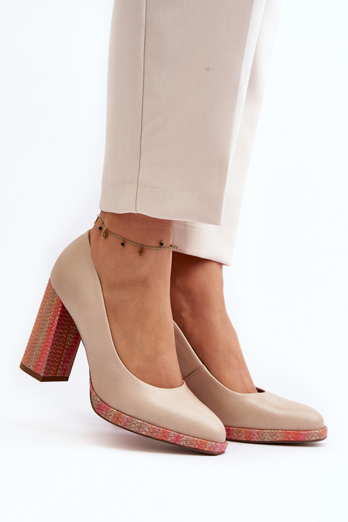 Czółenka Na Słupku Laura Messi 2746 Jasnobeżowe