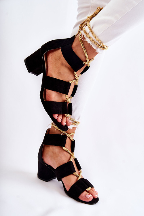 Sandały Na Niskim Obcasie Wiązane Czarne Erisa