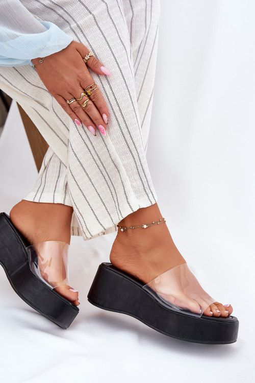 Klapki Damskie Z Transparentnym Paskiem Na Koturnie Czarne Meltiana