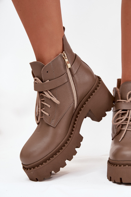 Skórzane Botki Damskie Na Klocku Z Ozdobnym Paskiem Ocieplane Zazoo 60557 Ciemnobeżowe