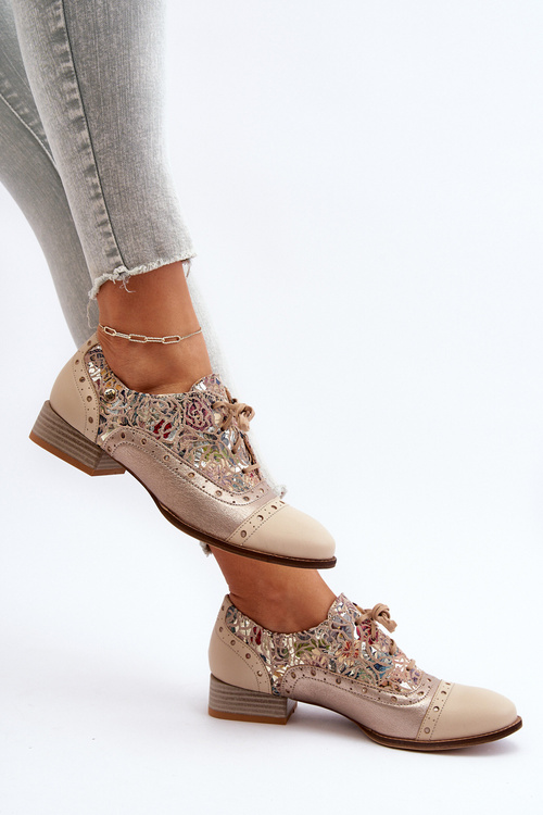 Skórzane Półbuty Damskie Ze Zdobioną Cholewką Maciejka 06408-04 Beżowe