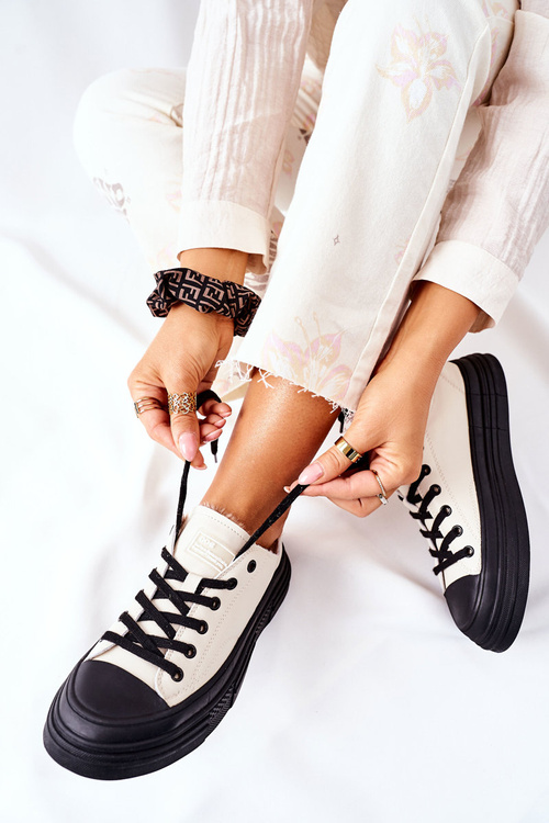 Damskie Ocieplane Trampki GOE II2N4036 Białe