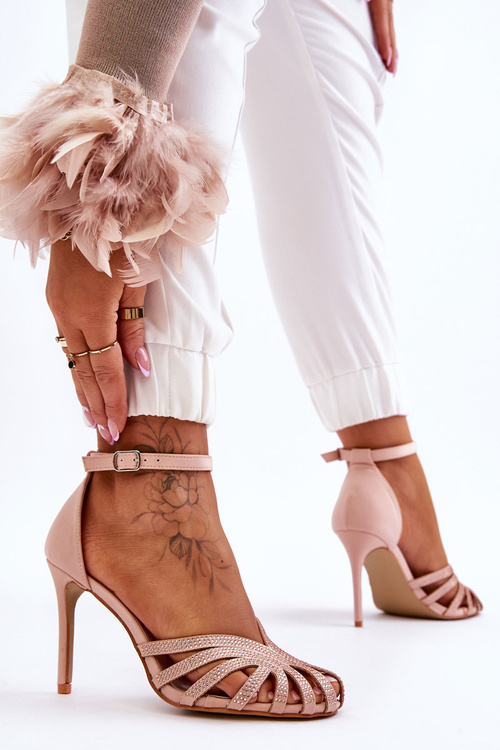 Modne Szpilki Z Dżetami Jasnobeżowe Jaylen