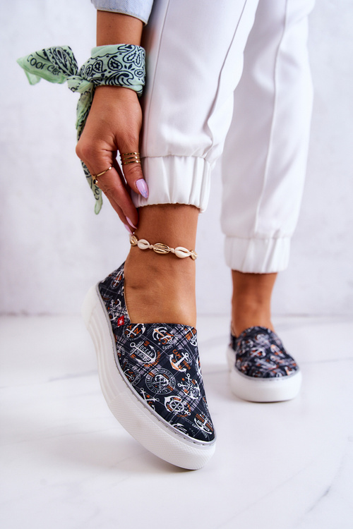 Damskie Tenisówki Slip On Memory Foam Big Star JJ276012 Czarne