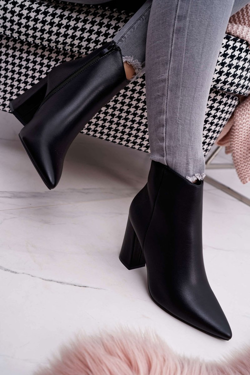 Damskie Botki Na Słupku W Szpic Czarne Felino