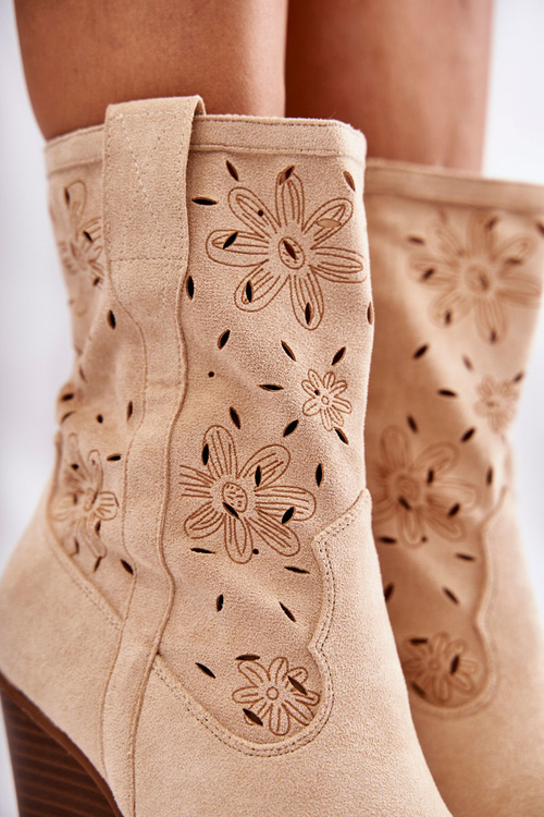 Modne Zamszowe Botki Kowbojki W Kwiaty Beżowe Coralie