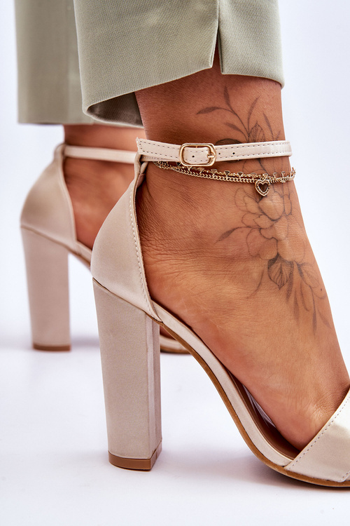 Satynowe Sandały Na Obcasie Beżowe Linsy