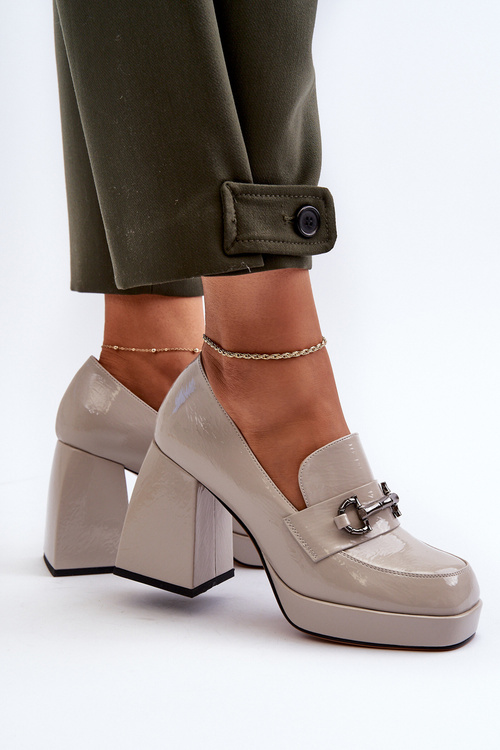 Półbuty Lakierowane Damskie Na Słupku Szare D&A MR38-906