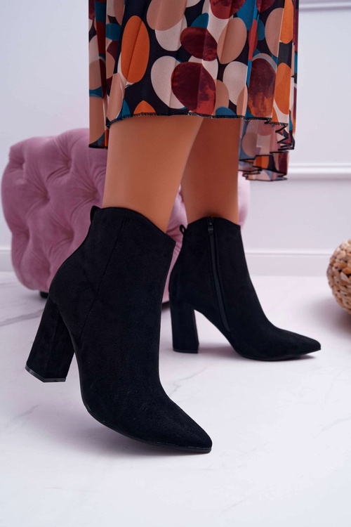 Botki Damskie Na Słupku W Szpic Zamszowe Czarne Summe