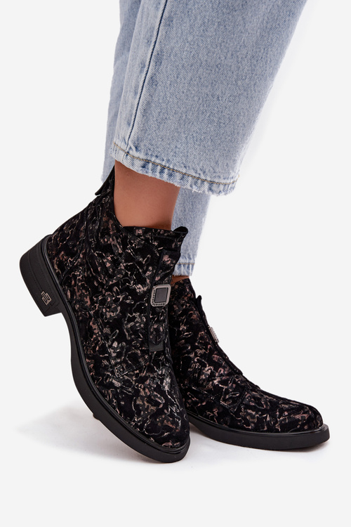 Botki Z Naturalnego Zamszu Na Niskim Obcasie D&A CR52-713 Czarno-Brązowe