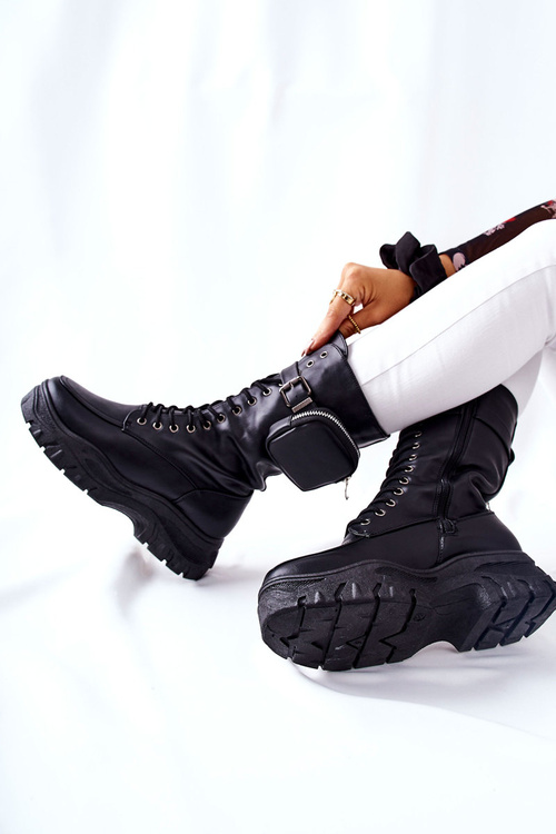 Botki Na Platformie Z Nerką Czarne Issanti