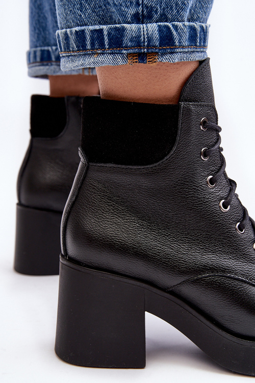 Skórzane Botki Damskie Na Słupku Czarne Lemar Leocera