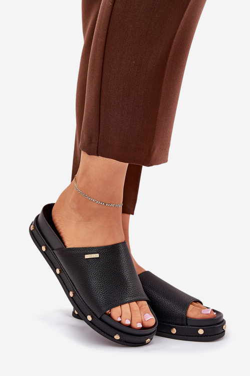 Klapki Damskie Na Platformie Z Ćwiekami Big Star RR274214 Czarne