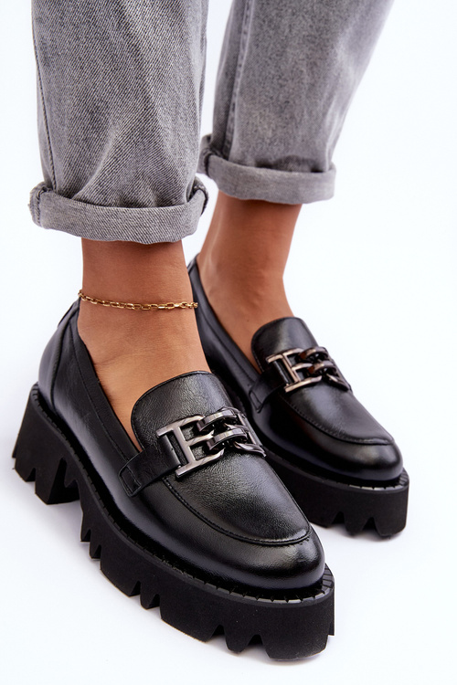 Damskie Skórzane Półbuty Loafersy Z Ozdobą Laura Messi 2699 Czarne