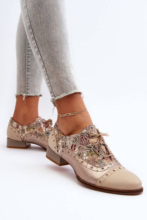 Skórzane Półbuty Damskie Ze Zdobioną Cholewką Maciejka 06408-04 Beżowe