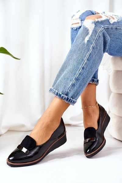 Lakierowane Półbuty Na Koturnie POTOCKI 12032 Czarne