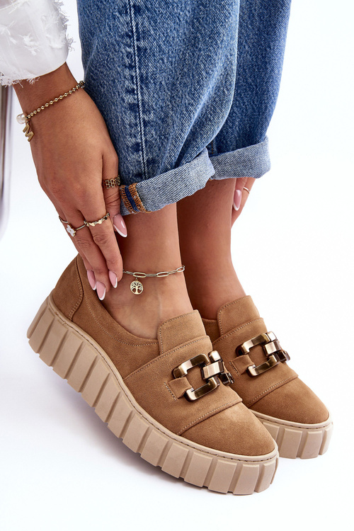 Zamszowe Półbuty Damskie Na Platformie Z Ozdobą Ciemnobeżowe Lewski 3398