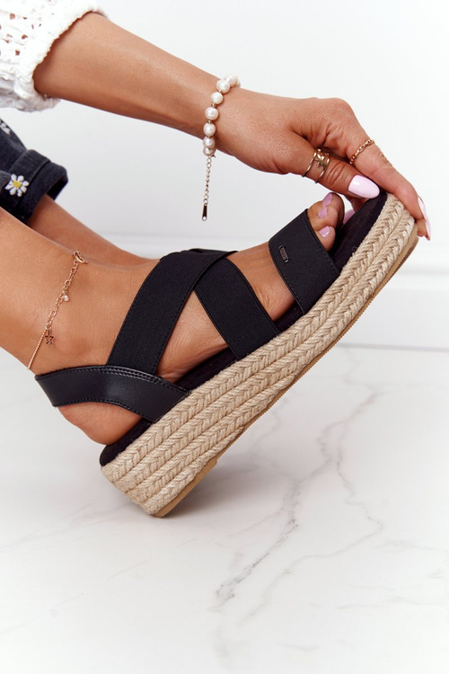 Sandały Na Koturnie Ze Ściągaczem Big Star HH274411 Czarne