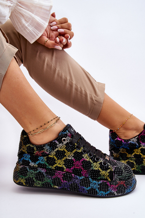 Damskie Buty Sportowe Z Dżetami GOE LL2N4010 Czarne