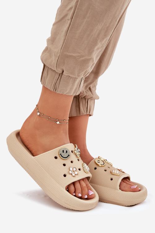 Klapki Damskie Piankowe Z Przypinkami Vinceza 76055 Beżowe