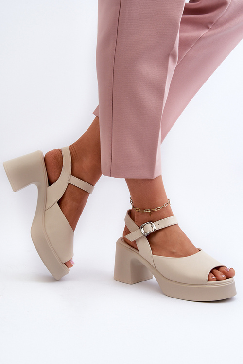 Skórzane Sandały Damskie Na Obcasie Vinceza 66627 Beżowe