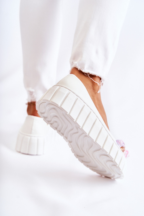 Skórzane Baleriny Na Platformie Z Kolorową Ozdobą Białe Ladette