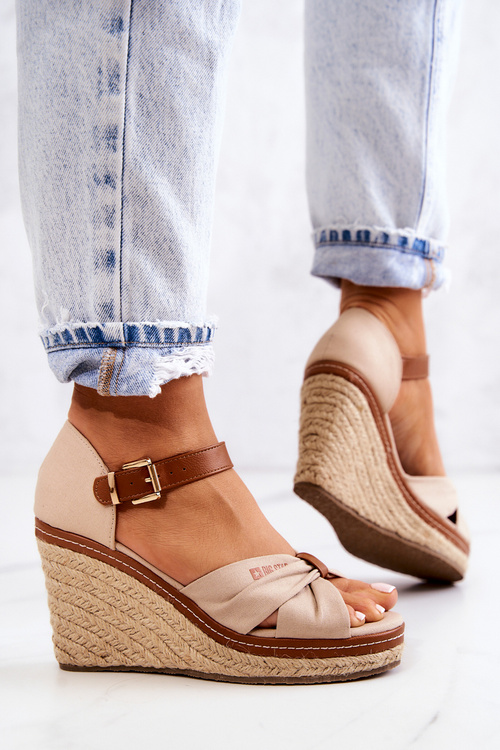 Sandały Damskie Na Koturnie Big Star JJ274939 Beżowe