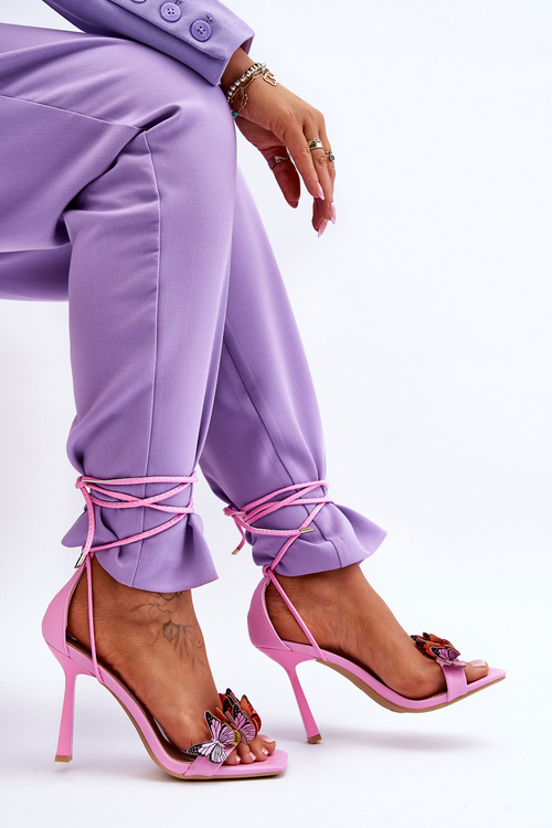 Wiązane Sandałki Na Szpilce Z Motylami Różowe Delmar