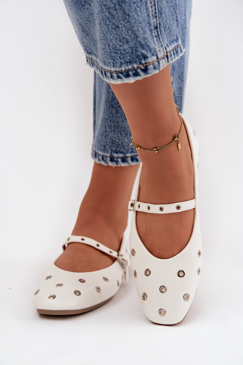 Baleriny Damskie Ze Srebrnymi Elementami Białe Marivon