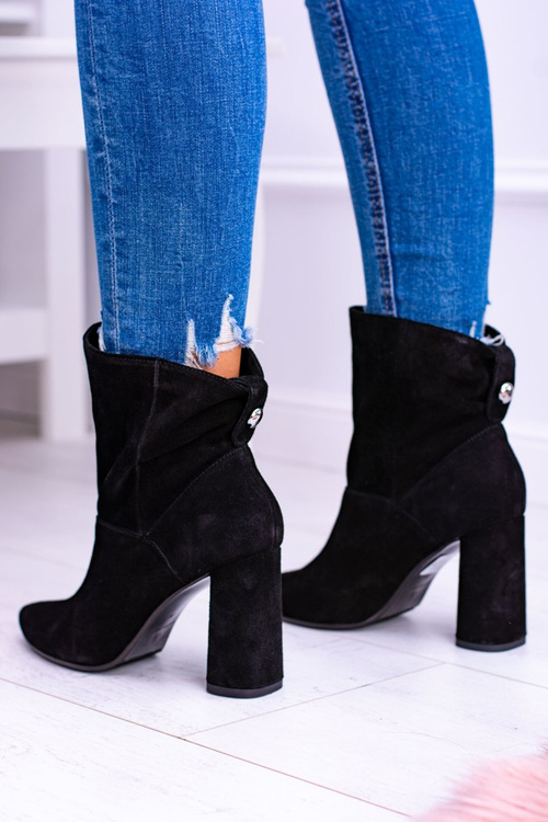 Czarne Wysokie Zamszowe Botki na Słupku Laura Messi 1857