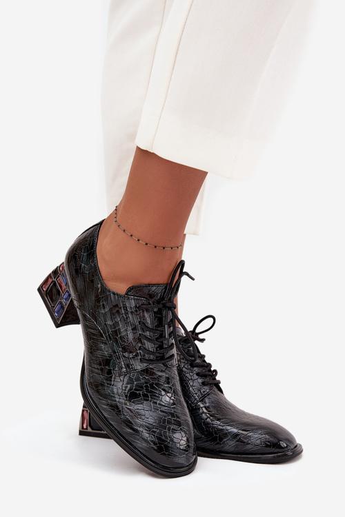 Skórzane Lakierowane Półbuty Damskie Na Obcasie Z Kryształkami Artiker 57C0072 Szare