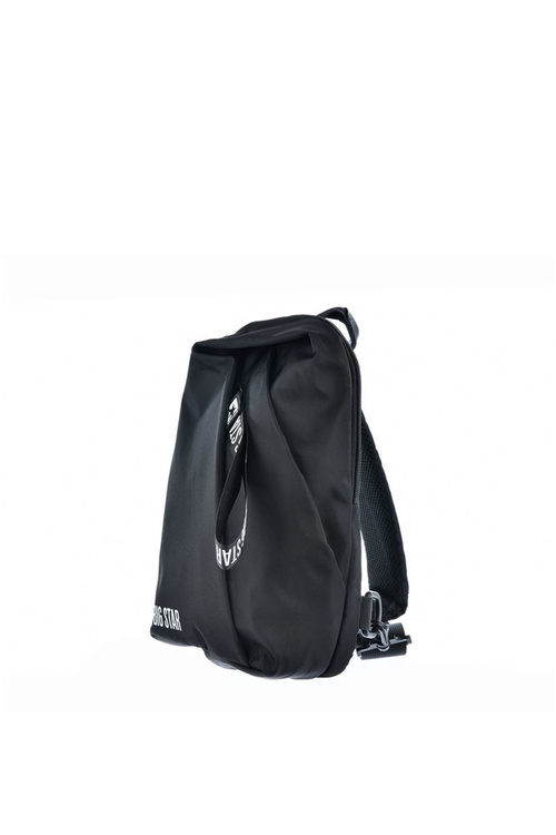 Mały Sportowy Plecak Na Jedno Ramię Big Star JJ574088 Czarny