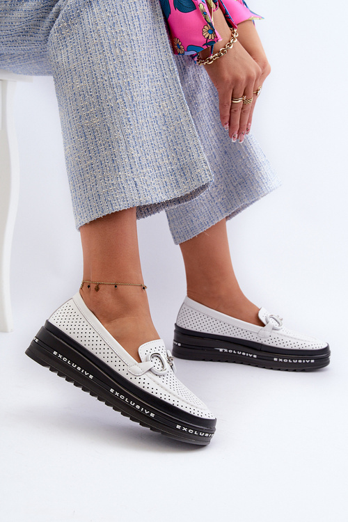 Skórzane Mokasyny Damskie Na Platformie Z Ozdobą S.Barski LR750 Białe