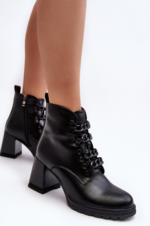 Botki Damskie Na Słupku Sznurowane D&A CR8120 Czarne