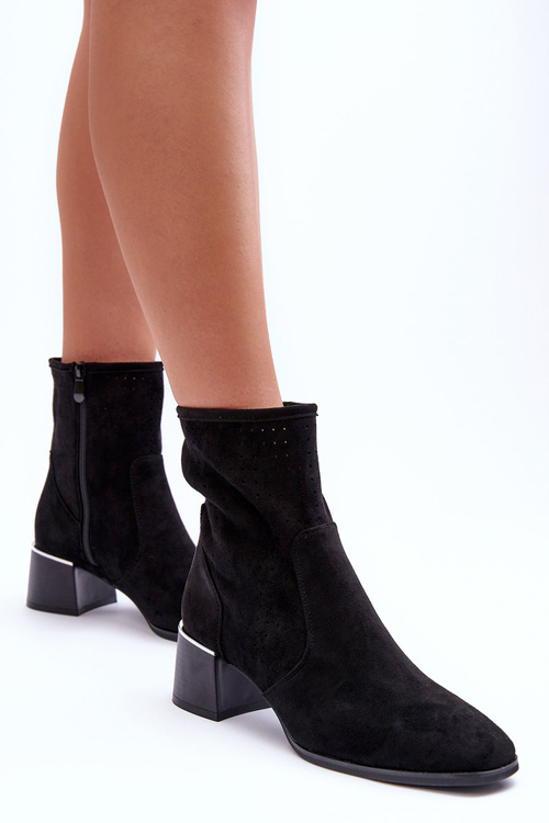 Zamszowe Ażurowe Botki Na Obcasie Czarne Perale